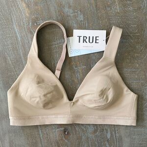 True & Co Nude Unlined Wirefree Bra Size Small